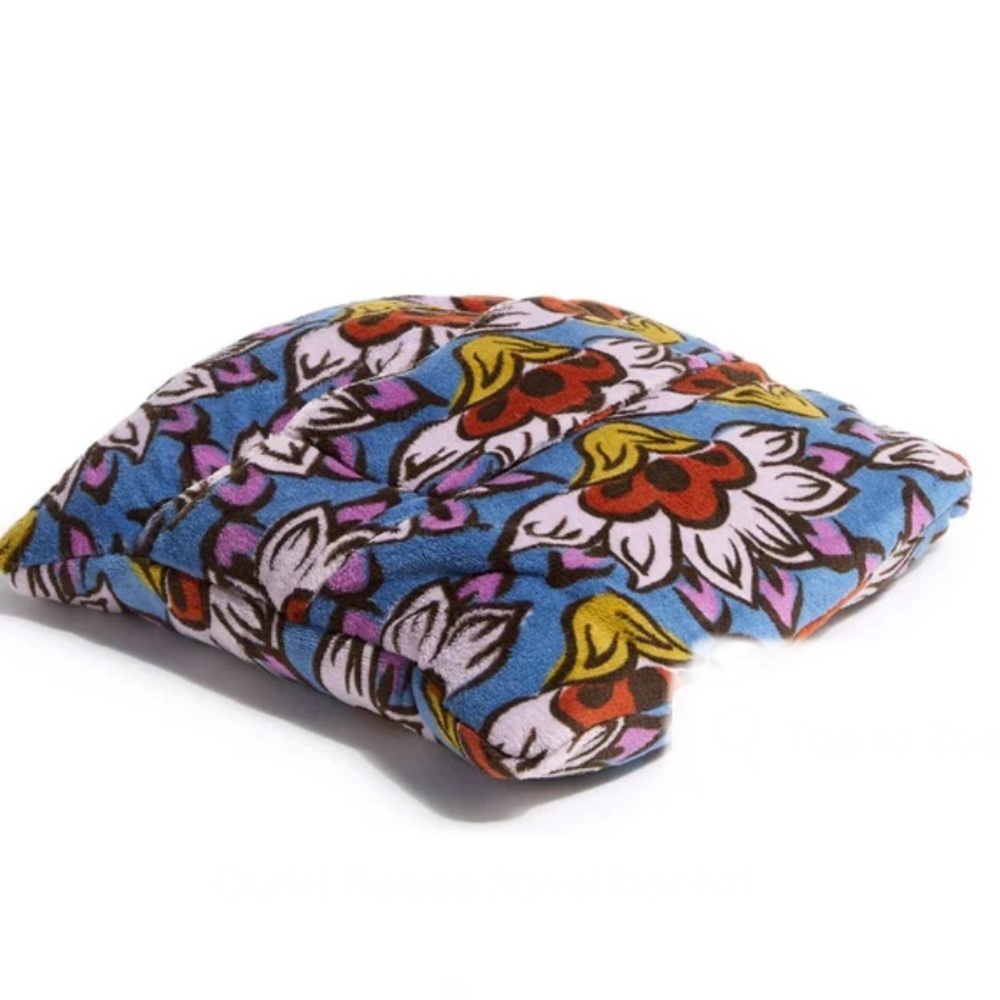 Vera Bradley Fleece Travel Blanket in Scaevola Fan Blue NWT
